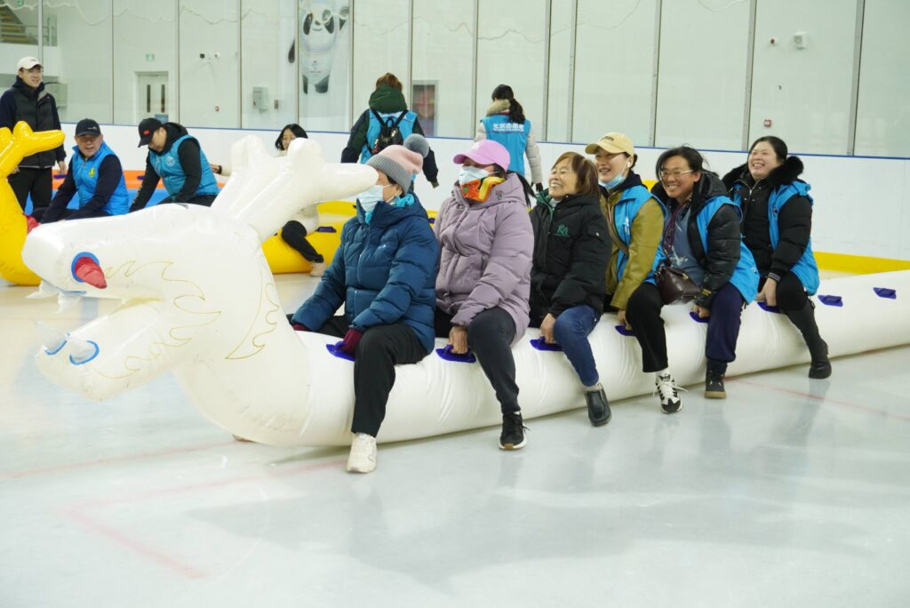 共享成果  体验快乐 ——纪念北京冬残奥会成功举办两周年冰上体验活动在中国残疾人体育运动管理中心举办