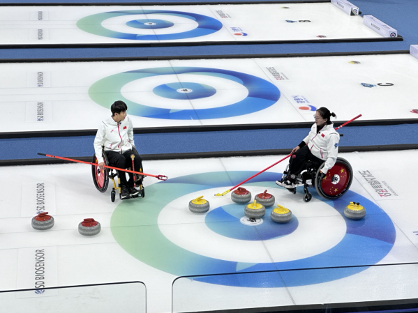 世界轮椅冰壶混合四人锦标赛和混合双人锦标赛在韩国圆满闭幕